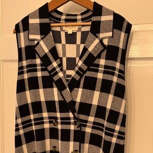 Marled Black and White Plaid Women's Sweater Vest